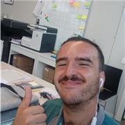 Profesor con experiencia en clases de dibujo, dib.técnico y matemáticas, también disponible para enseñar cualquier otra materia